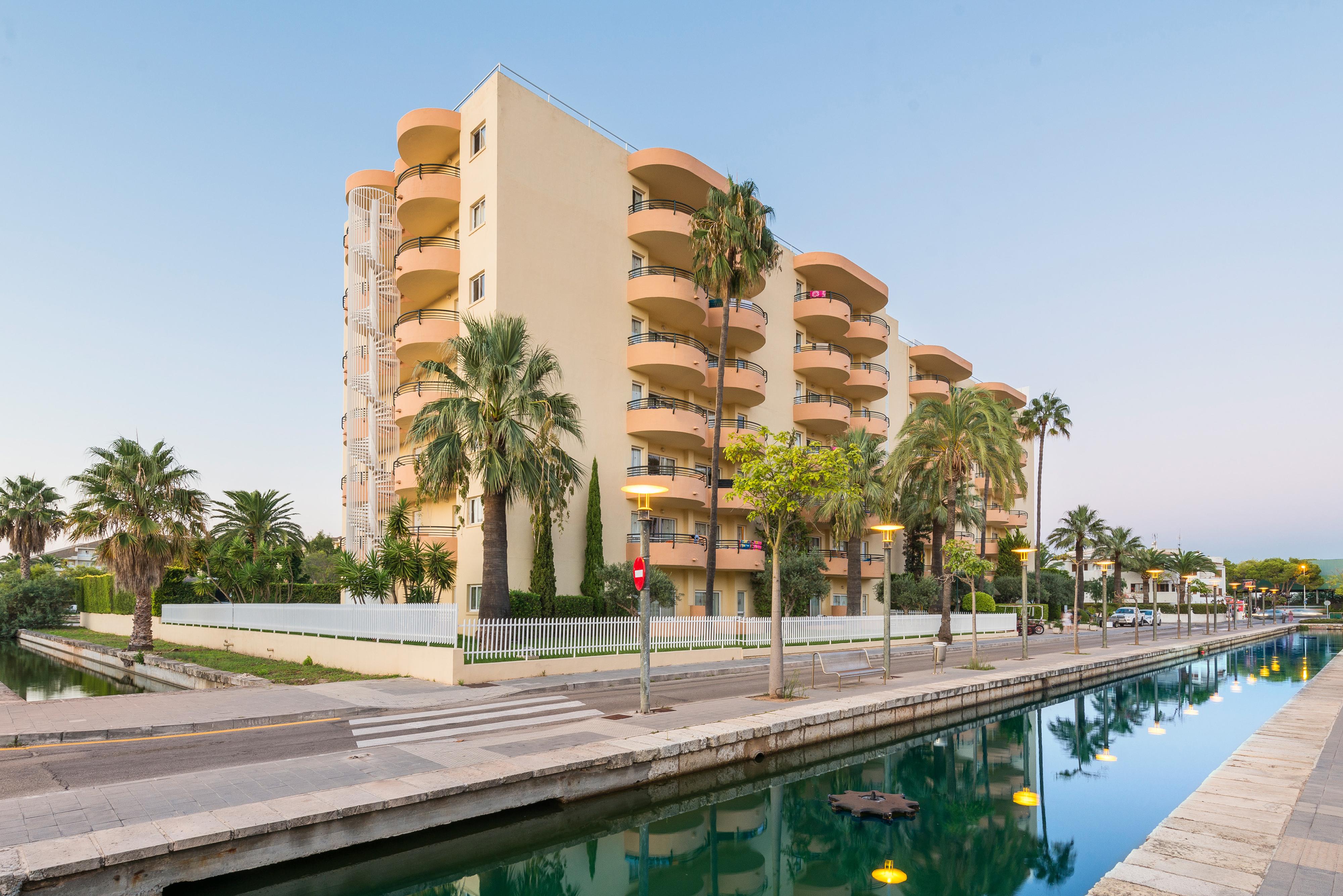 Aparthotel Alcúdia Beach Puerto de Alcúdia Exterior foto